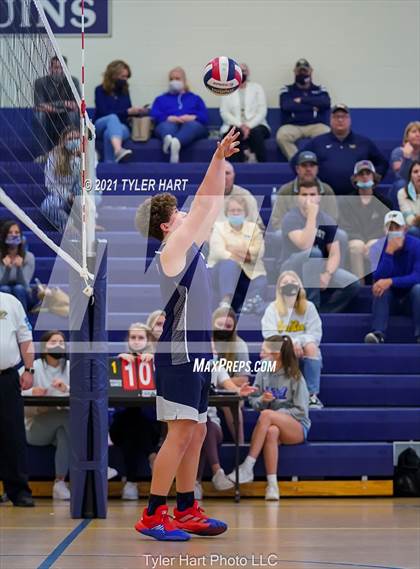Thumbnail 3 in Ben Davis @ Tri-West Hendricks photogallery.