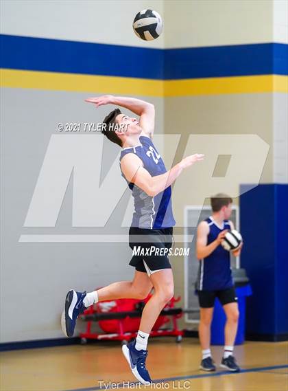 Thumbnail 3 in Ben Davis @ Tri-West Hendricks photogallery.