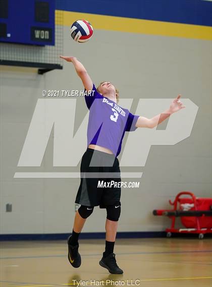 Thumbnail 2 in Ben Davis @ Tri-West Hendricks photogallery.