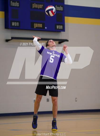 Thumbnail 3 in Ben Davis @ Tri-West Hendricks photogallery.