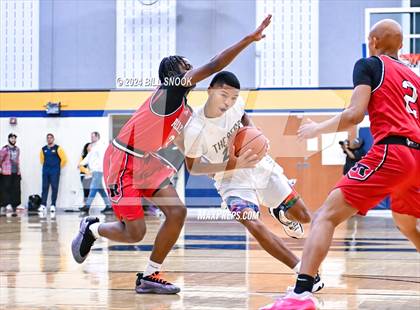 Thumbnail 1 in Reading @ Muhlenberg photogallery.