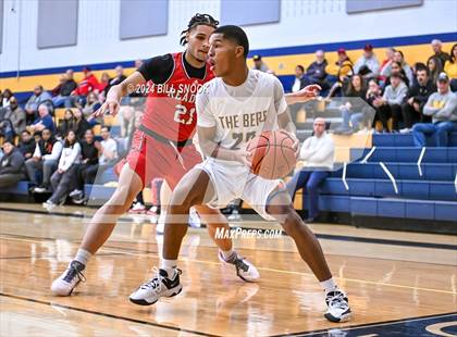 Thumbnail 3 in Reading @ Muhlenberg photogallery.