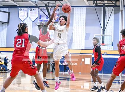 Thumbnail 3 in Reading @ Muhlenberg photogallery.