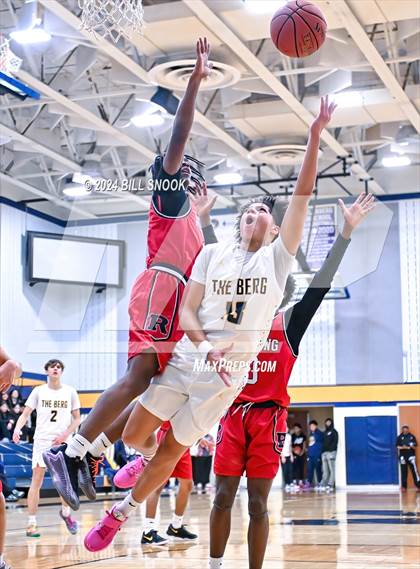 Thumbnail 2 in Reading @ Muhlenberg photogallery.