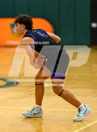 null - Photo 01