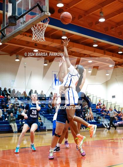 Thumbnail 2 in Bishop Grimes vs Nottingham photogallery.