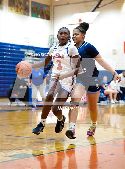 Thumbnail 3 in Bishop Grimes vs Nottingham photogallery.