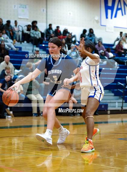 Thumbnail 2 in Bishop Grimes vs Nottingham photogallery.