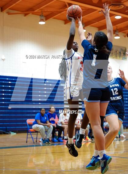 Thumbnail 3 in Bishop Grimes vs Nottingham photogallery.