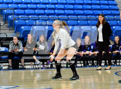 Thumbnail 1 in Bentonville vs. Fayetteville (AAA 7A 3rd Round Playoff) photogallery.