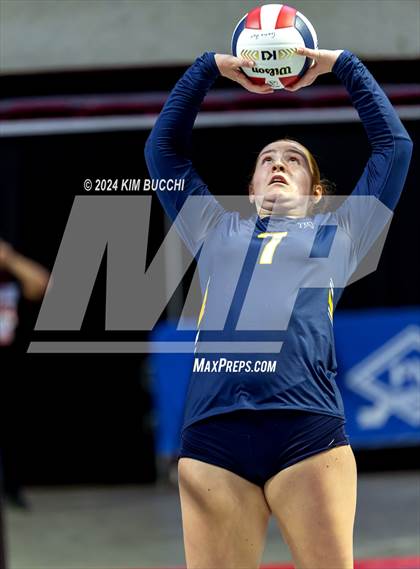 Thumbnail 1 in Hedgesville vs. George Washington (WVSSAC Class AAAA Quarterfinal) photogallery.