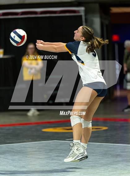 Thumbnail 2 in Hedgesville vs. George Washington (WVSSAC Class AAAA Quarterfinal) photogallery.