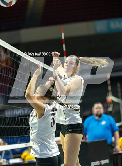 Thumbnail 2 in Hedgesville vs. George Washington (WVSSAC Class AAAA Quarterfinal) photogallery.
