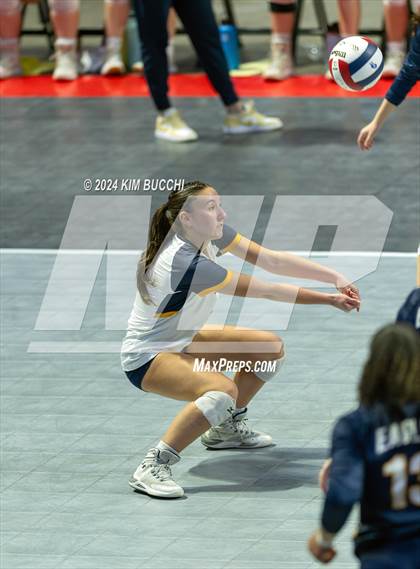 Thumbnail 3 in Hedgesville vs. George Washington (WVSSAC Class AAAA Quarterfinal) photogallery.