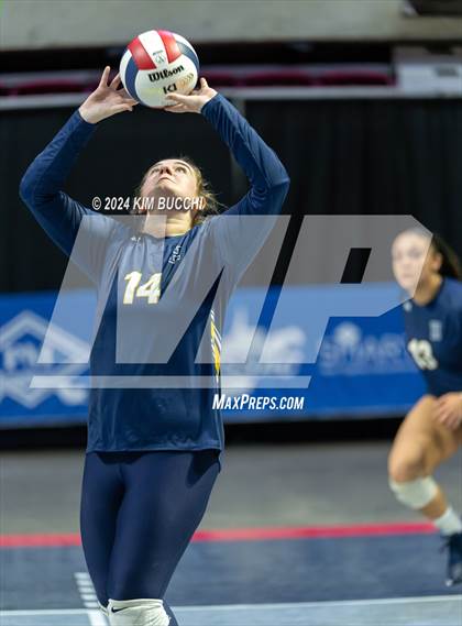 Thumbnail 3 in Hedgesville vs. George Washington (WVSSAC Class AAAA Quarterfinal) photogallery.