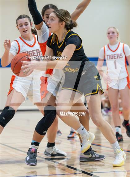 Thumbnail 2 in Lick-Wilmerding vs. Arcata (West Coast Jamboree) photogallery.