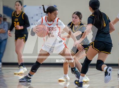 Thumbnail 3 in Lick-Wilmerding vs. Arcata (West Coast Jamboree) photogallery.