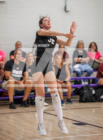 Thumbnail 2 in Sierra Canyon vs. Assumption (Durango Fall Classic) photogallery.