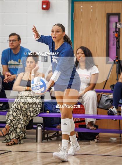 Thumbnail 1 in Sierra Canyon vs. Assumption (Durango Fall Classic) photogallery.
