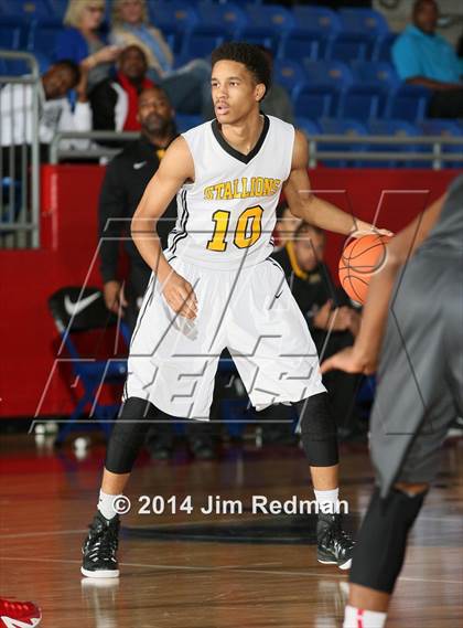 Thumbnail 3 in Triple A Academy vs. Bishop Dunne (Thanksgiving Hoppfest) photogallery.
