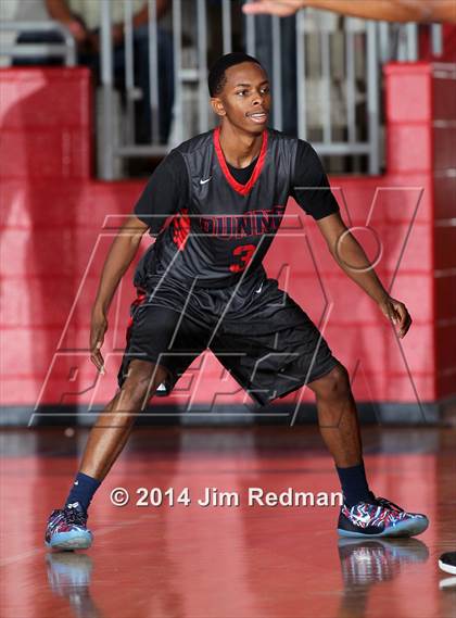 Thumbnail 2 in Triple A Academy vs. Bishop Dunne (Thanksgiving Hoppfest) photogallery.