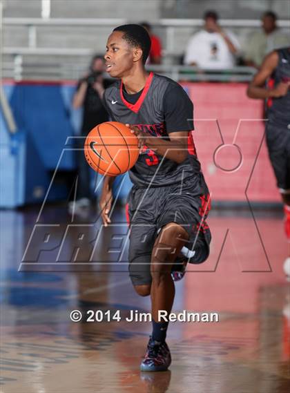 Thumbnail 1 in Triple A Academy vs. Bishop Dunne (Thanksgiving Hoppfest) photogallery.