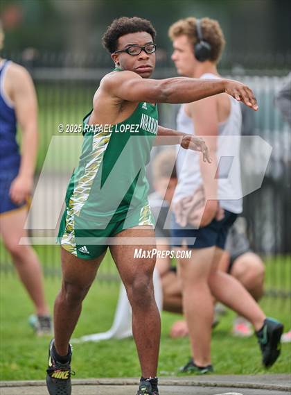 Thumbnail 1 in Northland Christian Relays (Shot Put) photogallery.