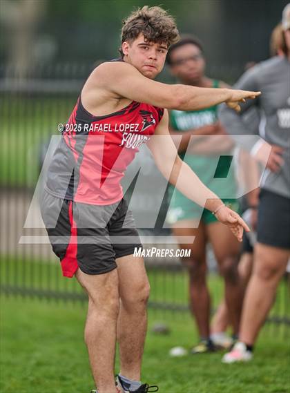 Thumbnail 3 in Northland Christian Relays (Shot Put) photogallery.