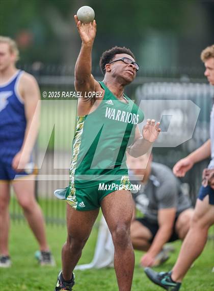 Thumbnail 3 in Northland Christian Relays (Shot Put) photogallery.