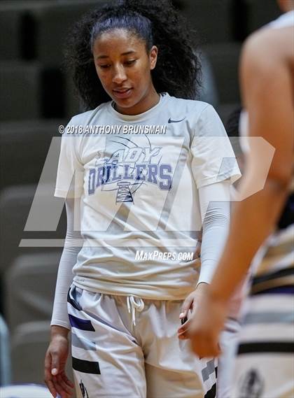 Thumbnail 3 in Bakersfield vs. Mission Oak (CIF CS D2 Final) photogallery.