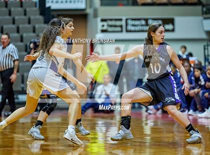 Thumbnail 2 in Bakersfield vs. Mission Oak (CIF CS D2 Final) photogallery.