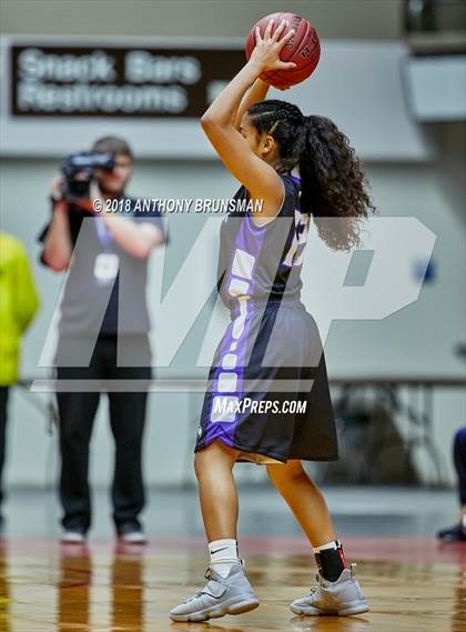 Thumbnail 2 in Bakersfield vs. Mission Oak (CIF CS D2 Final) photogallery.