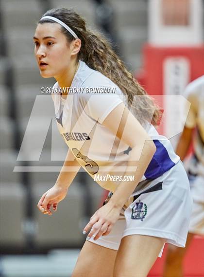 Thumbnail 3 in Bakersfield vs. Mission Oak (CIF CS D2 Final) photogallery.