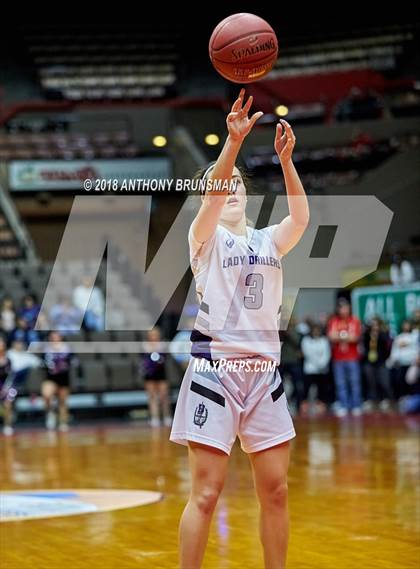 Thumbnail 1 in Bakersfield vs. Mission Oak (CIF CS D2 Final) photogallery.