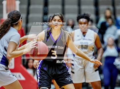 Thumbnail 2 in Bakersfield vs. Mission Oak (CIF CS D2 Final) photogallery.