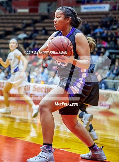Thumbnail 2 in Bakersfield vs. Mission Oak (CIF CS D2 Final) photogallery.