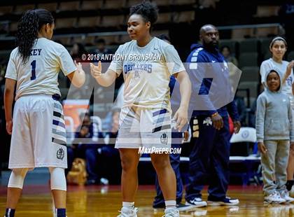 Thumbnail 1 in Bakersfield vs. Mission Oak (CIF CS D2 Final) photogallery.