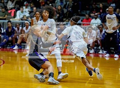 Thumbnail 1 in Bakersfield vs. Mission Oak (CIF CS D2 Final) photogallery.