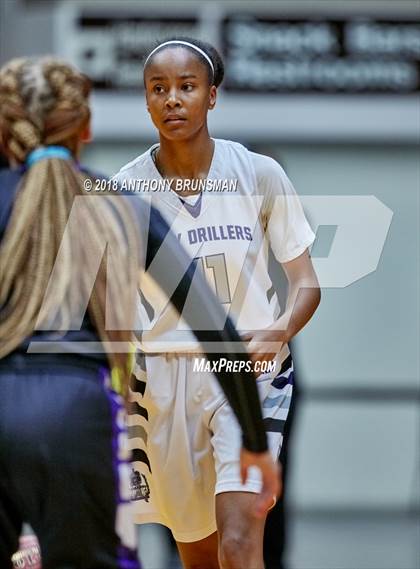 Thumbnail 3 in Bakersfield vs. Mission Oak (CIF CS D2 Final) photogallery.