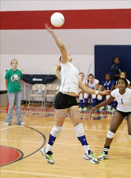 Thumbnail 3 in Elkins vs Arlington (Nike Volleyball Classic) photogallery.