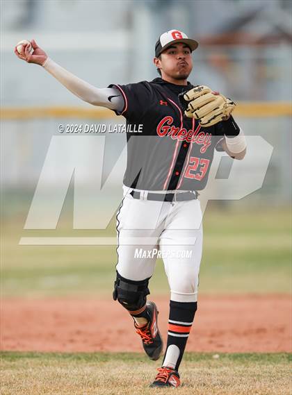 Thumbnail 3 in Greeley Central @ Windsor photogallery.