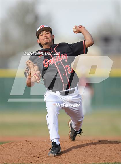 Thumbnail 3 in Greeley Central @ Windsor photogallery.