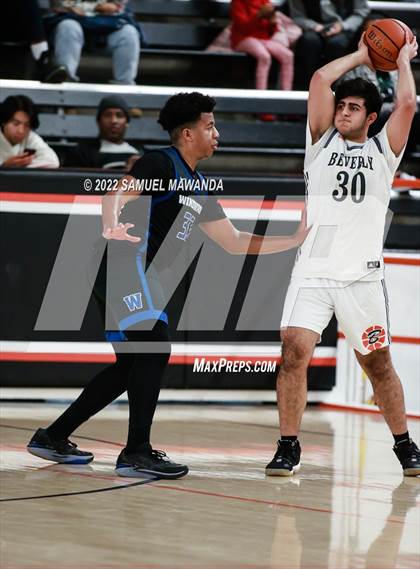 Thumbnail 3 in Beverly Hills vs Windward (Beverly Hills Tournament) photogallery.