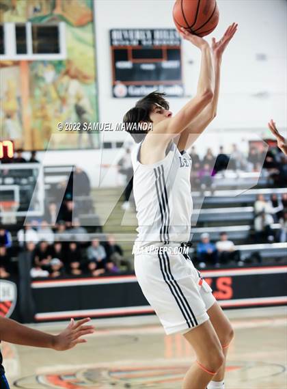 Thumbnail 2 in Beverly Hills vs Windward (Beverly Hills Tournament) photogallery.