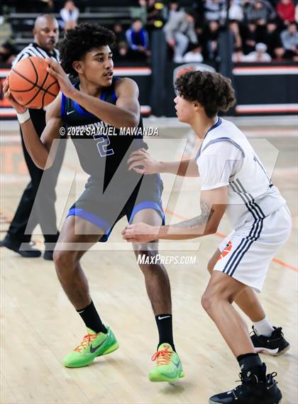Thumbnail 2 in Beverly Hills vs Windward (Beverly Hills Tournament) photogallery.