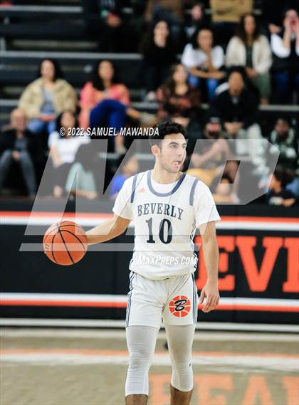 Thumbnail 1 in Beverly Hills vs Windward (Beverly Hills Tournament) photogallery.