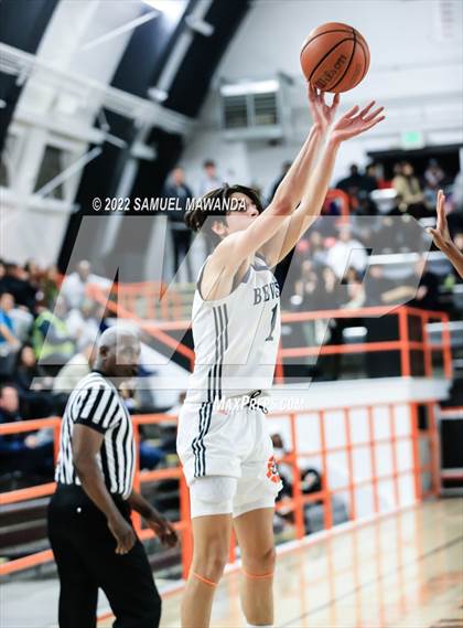 Thumbnail 1 in Beverly Hills vs Windward (Beverly Hills Tournament) photogallery.