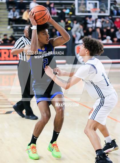 Thumbnail 3 in Beverly Hills vs Windward (Beverly Hills Tournament) photogallery.