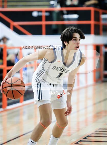 Thumbnail 2 in Beverly Hills vs Windward (Beverly Hills Tournament) photogallery.