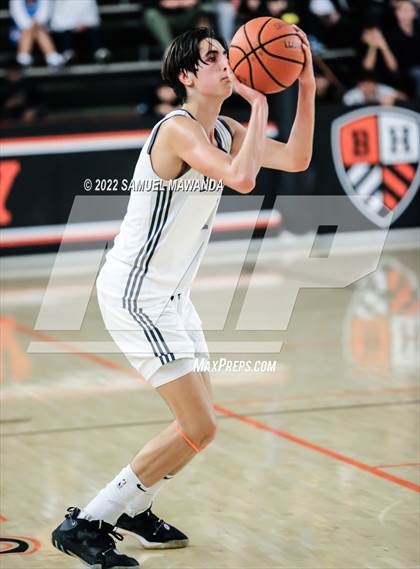 Thumbnail 3 in Beverly Hills vs Windward (Beverly Hills Tournament) photogallery.